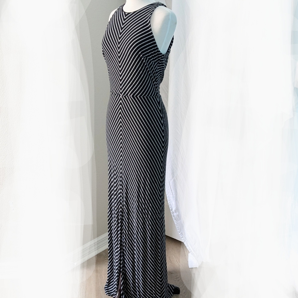 White House Black Market Maxi Halter Dress with free shipping - Picture 9 of 9